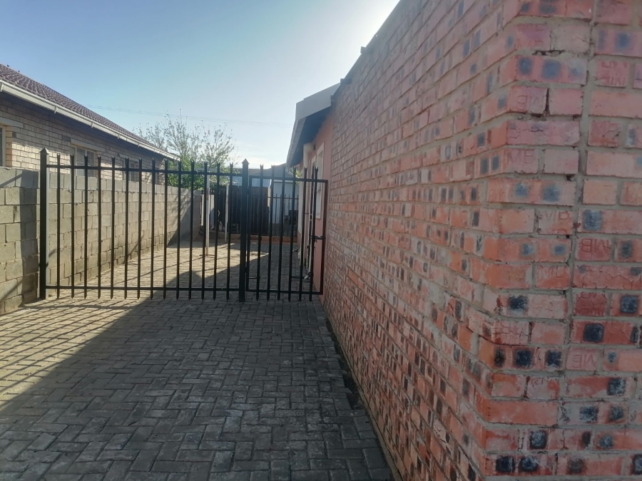 To Let  Bedroom Property for Rent in Grasslands Free State